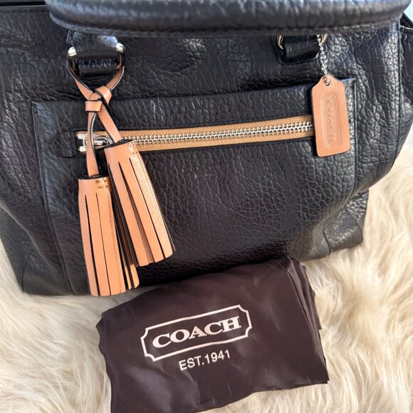 COACH Tote in Black Pebbled Leather - Picture 3 of 11